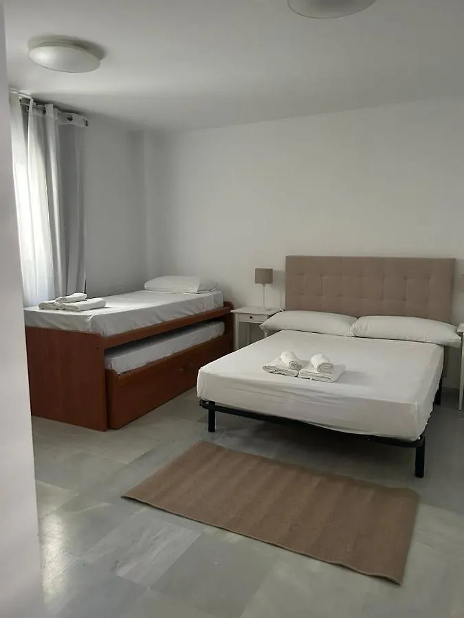 San Bernardo Family Apartment Sevilla