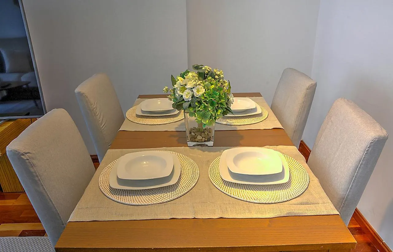 San Bernardo Family Apartment Sevilla 0*,  Spanyolország