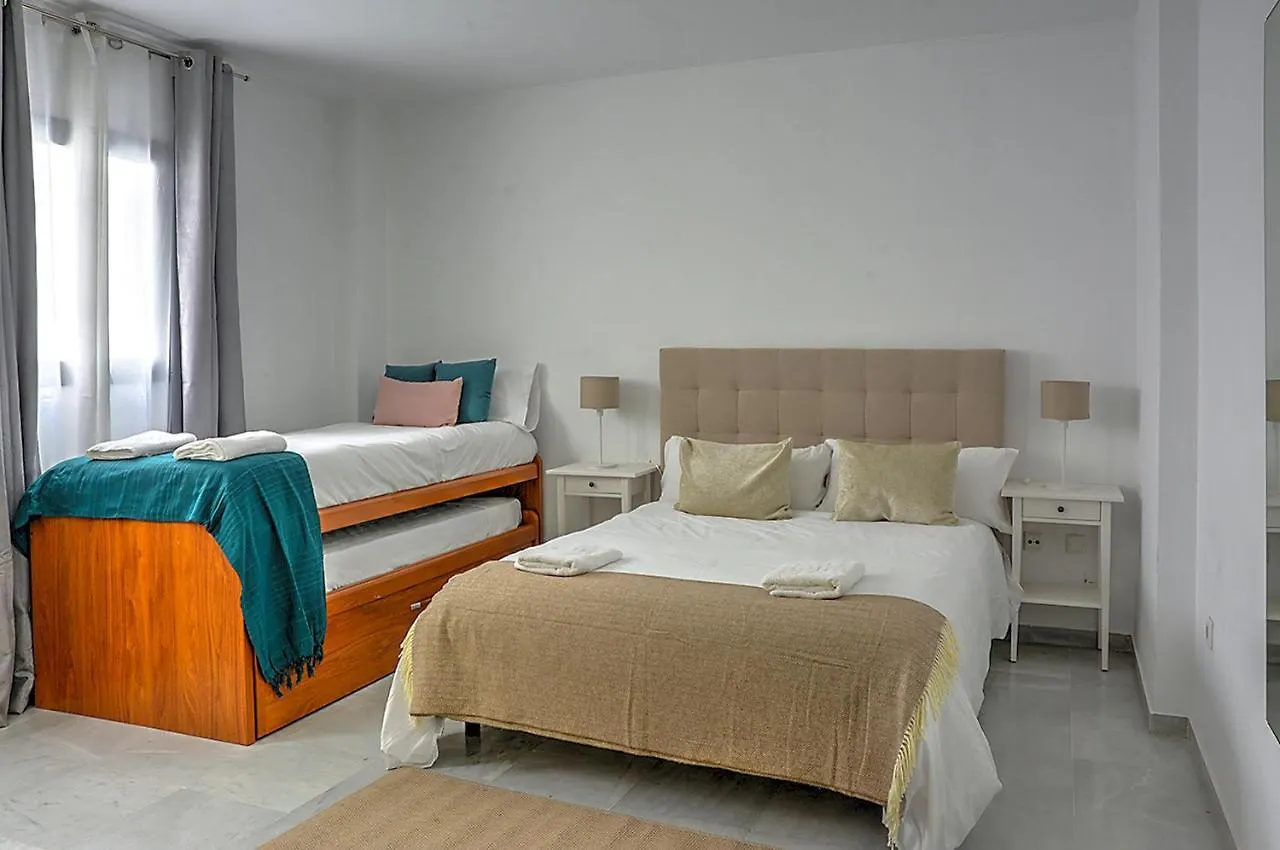 San Bernardo Family Apartment Sevilla