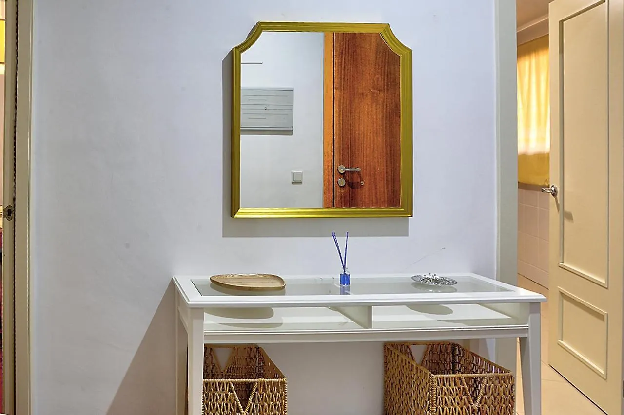 San Bernardo Family Apartment Sevilla